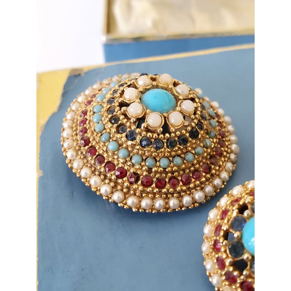 Vintage Art Designer Multicolor & Faux Pearl Dome Brooch and Clip On Earring Set - Picture 4 of 8